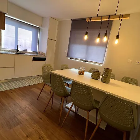 Casa Flores I Pensjonat Paredes de Coura